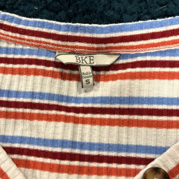 Long Sleeve Striped Shirt - Picture 4 of 4